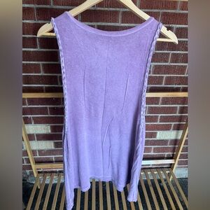 AE Soft and Sexy muscle tee